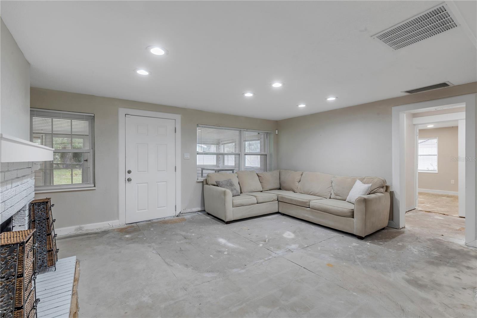 103 FLAGLER AVE, EDGEWATER, FL, 32132