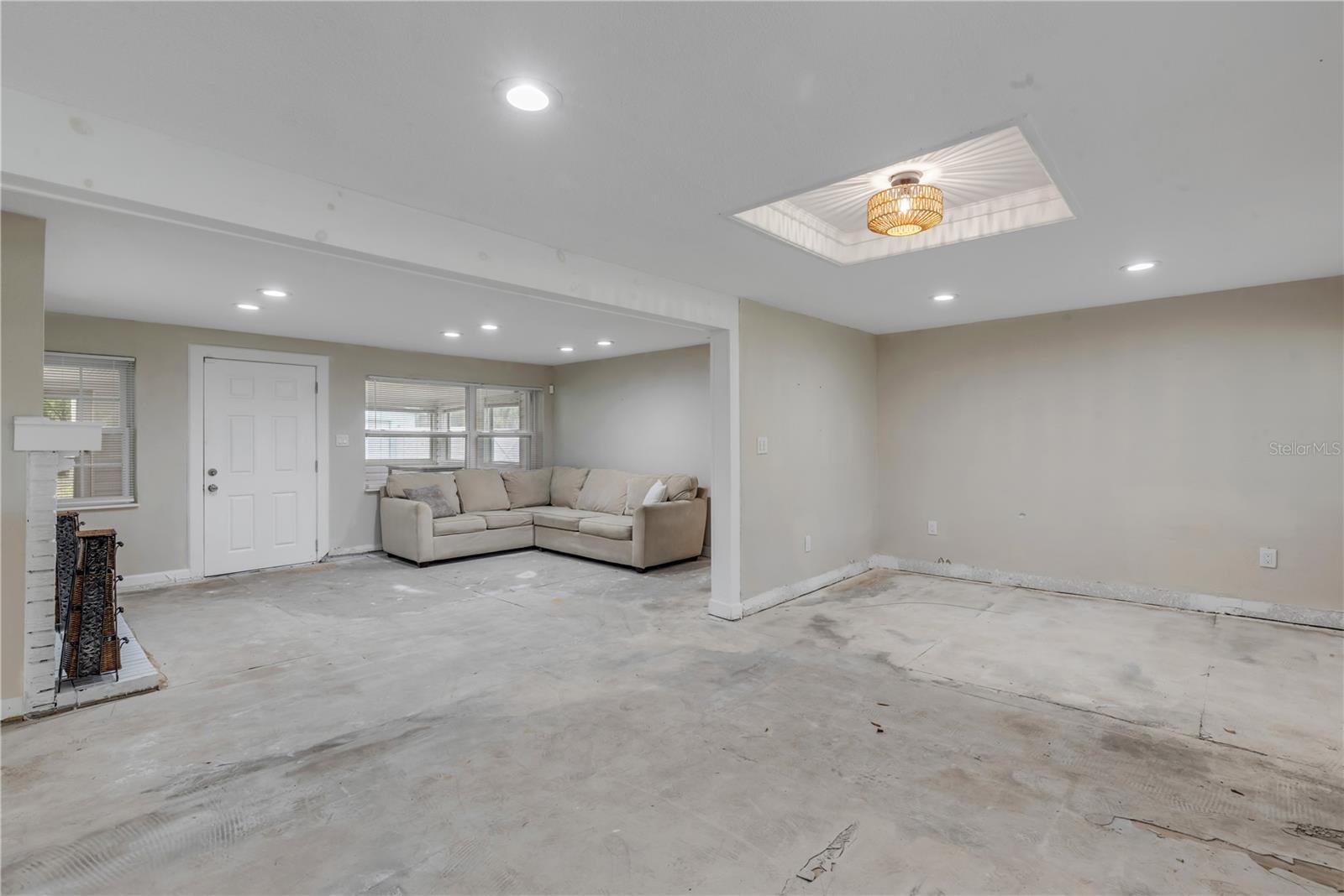 103 FLAGLER AVE, EDGEWATER, FL, 32132