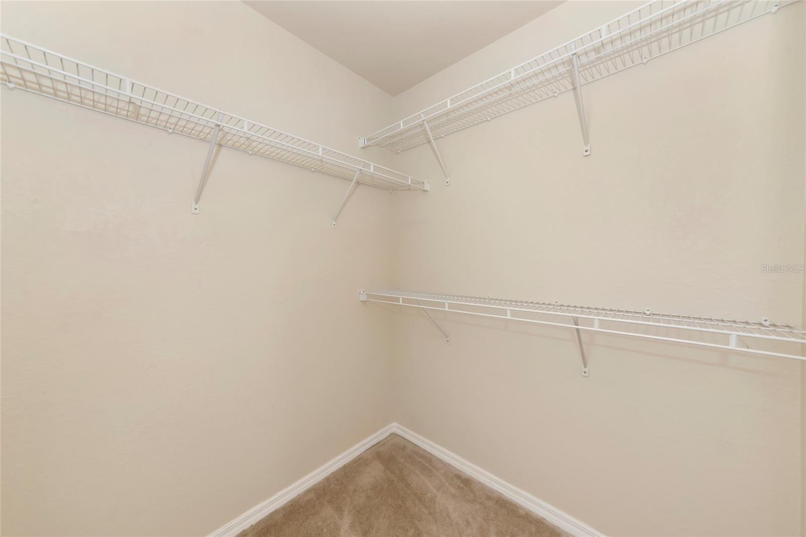 5560 ROSEHILL RD #201, SARASOTA, FL, 34233