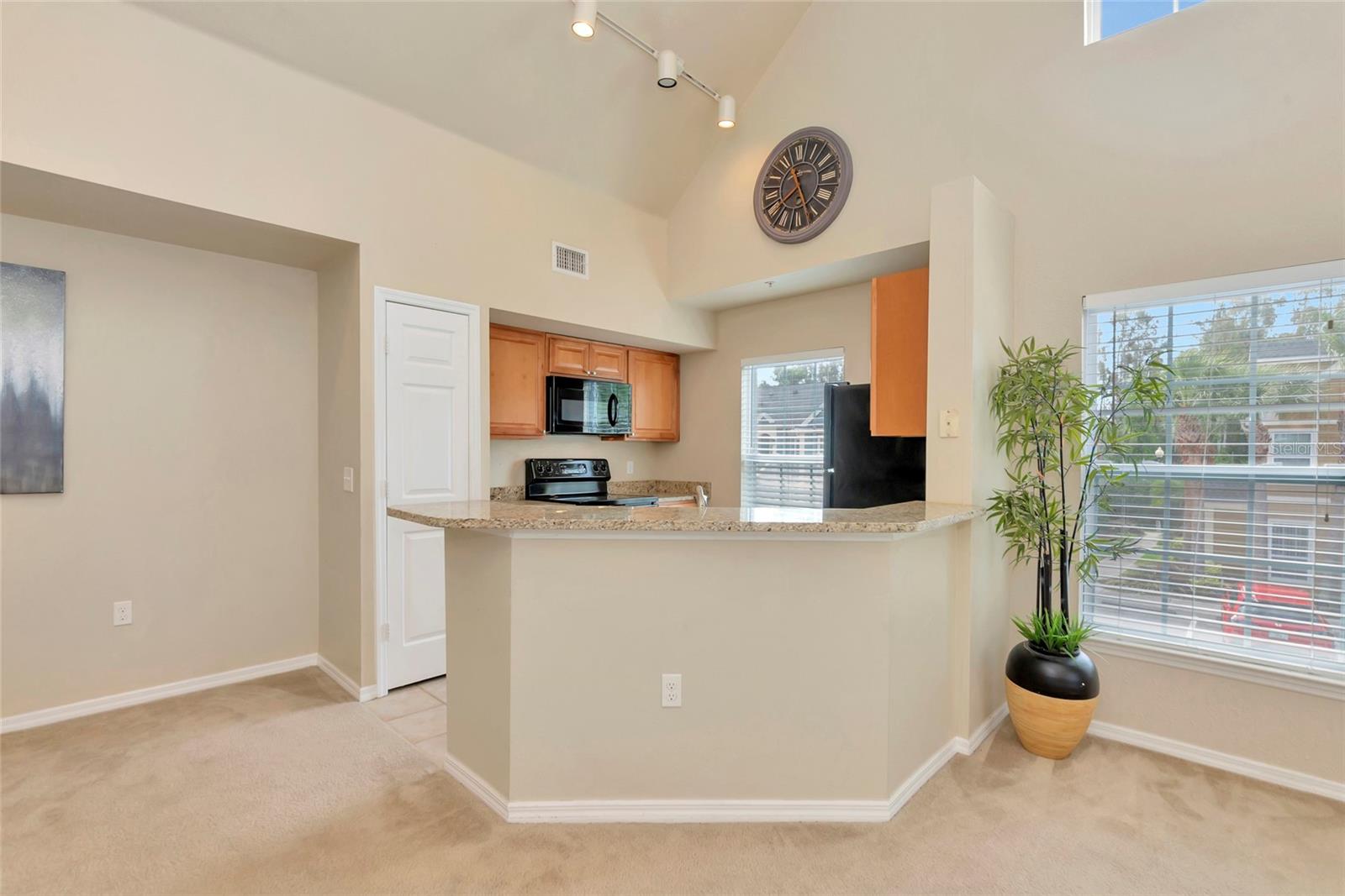 5560 ROSEHILL RD #201, SARASOTA, FL, 34233