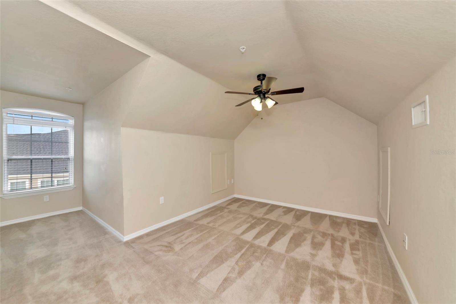 5560 ROSEHILL RD #201, SARASOTA, FL, 34233