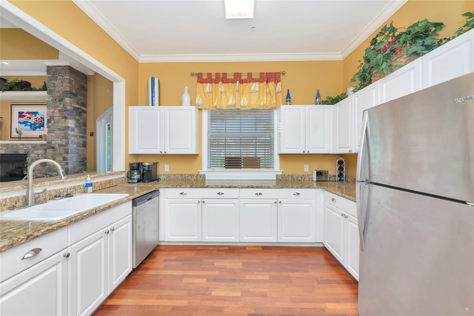 5560 ROSEHILL RD #201, SARASOTA, FL, 34233