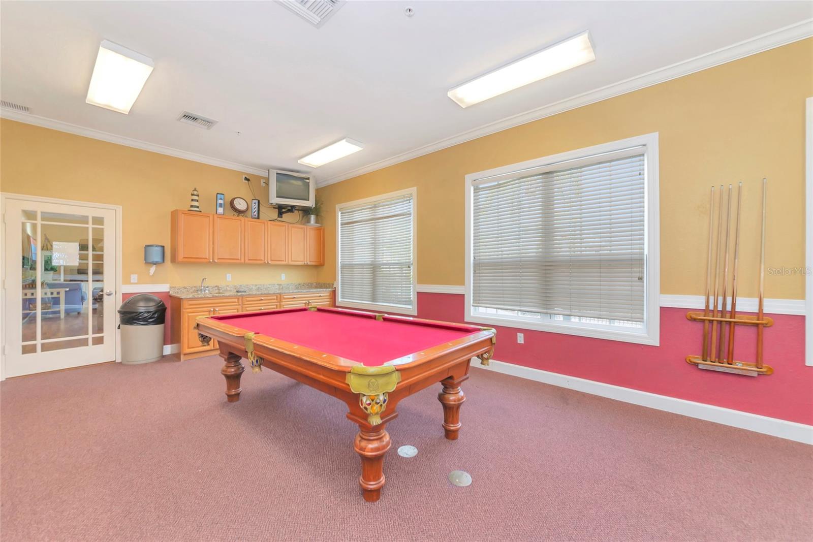 5560 ROSEHILL RD #201, SARASOTA, FL, 34233