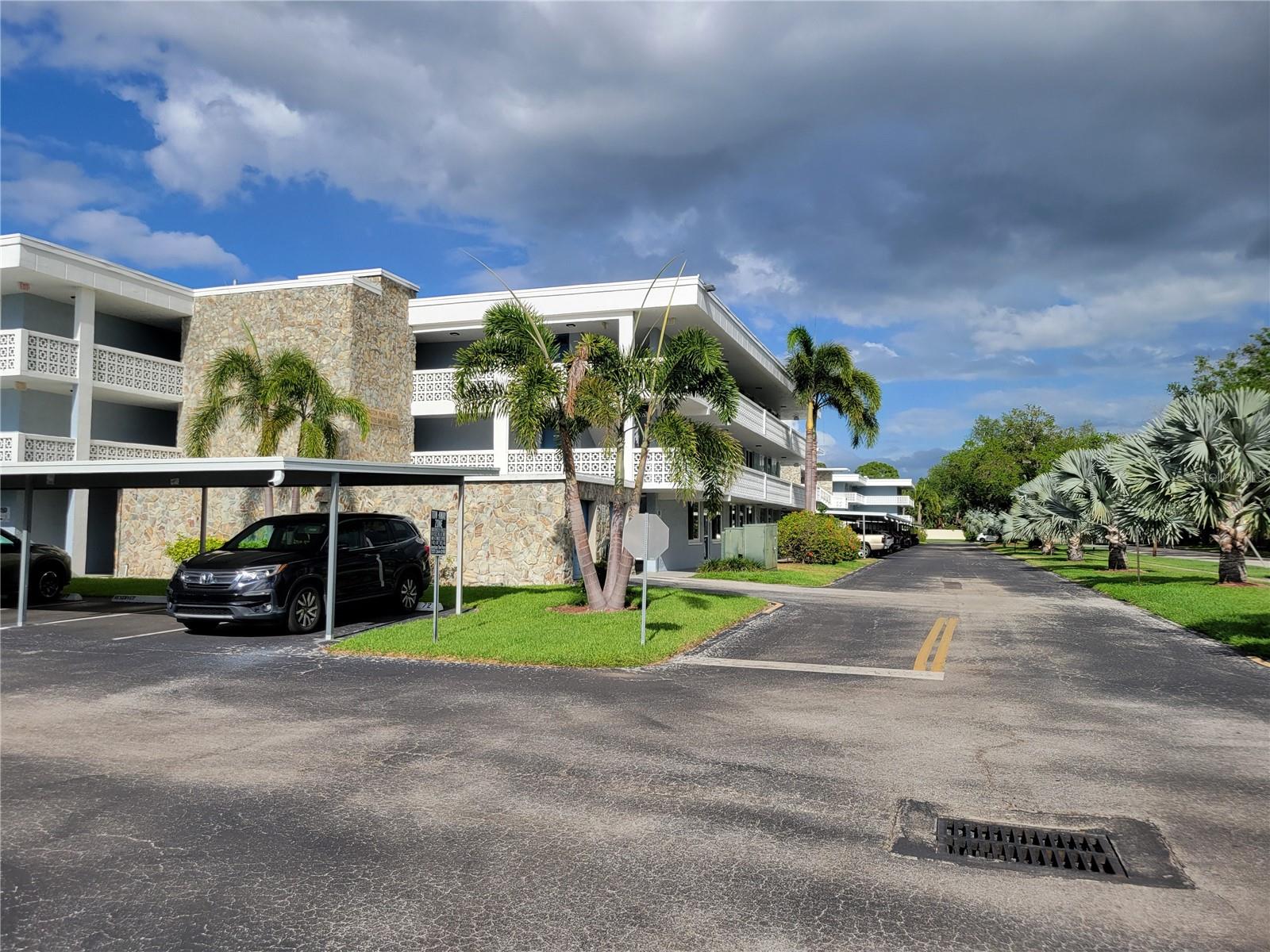 4715 BAY ST NE #225, ST PETERSBURG, FL, 33703