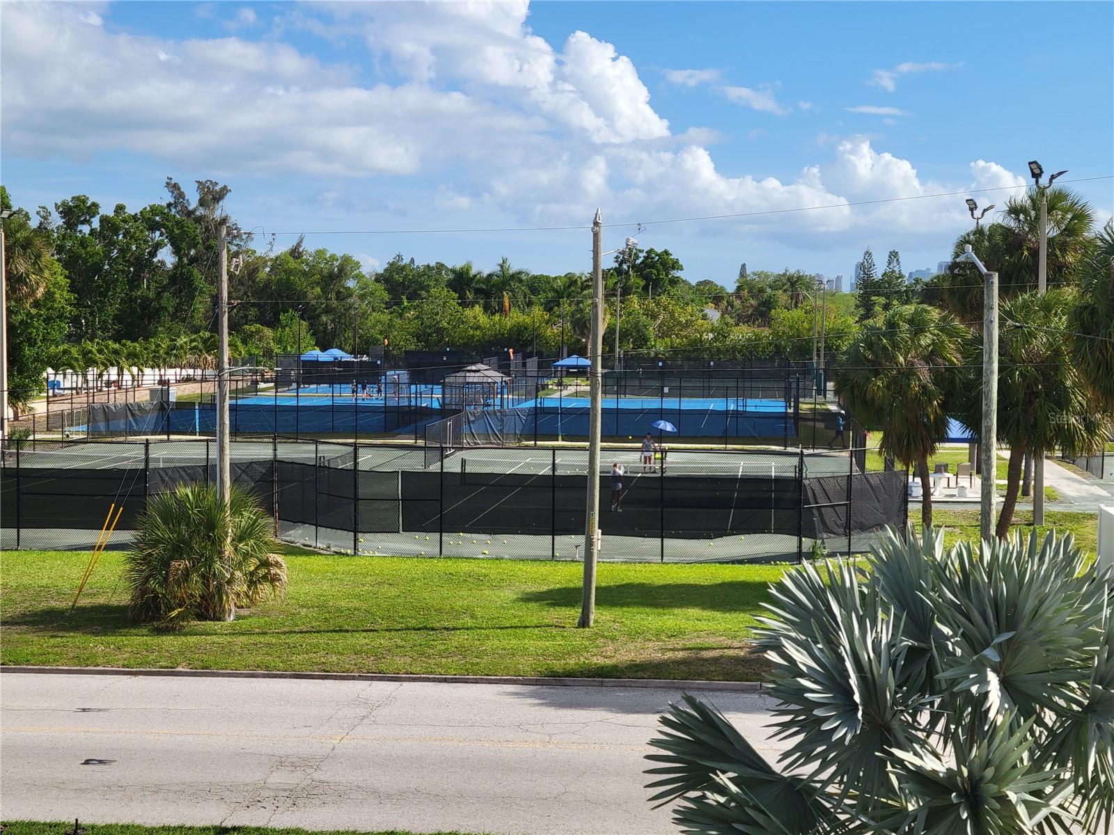 4715 BAY ST NE #225, ST PETERSBURG, FL, 33703