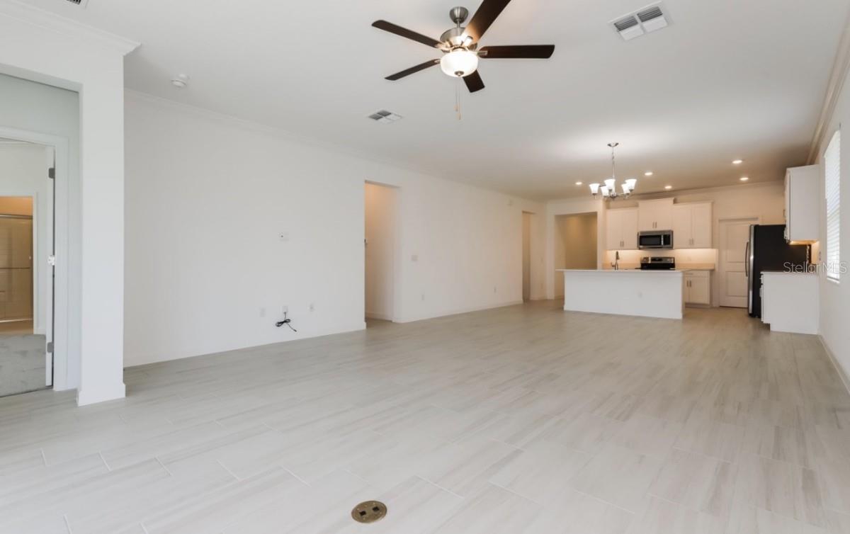 1250 SPINNAKER DR, LAKELAND, FL, 33805