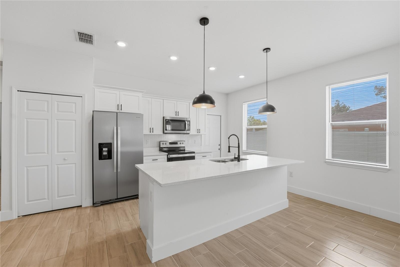 535 MARION OAKS LN, OCALA, FL, 34473