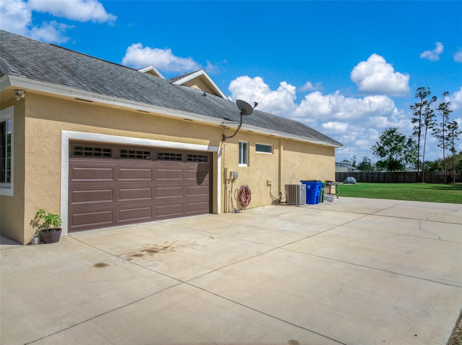 2009 FLOWER TER, SEBRING, FL, 33875