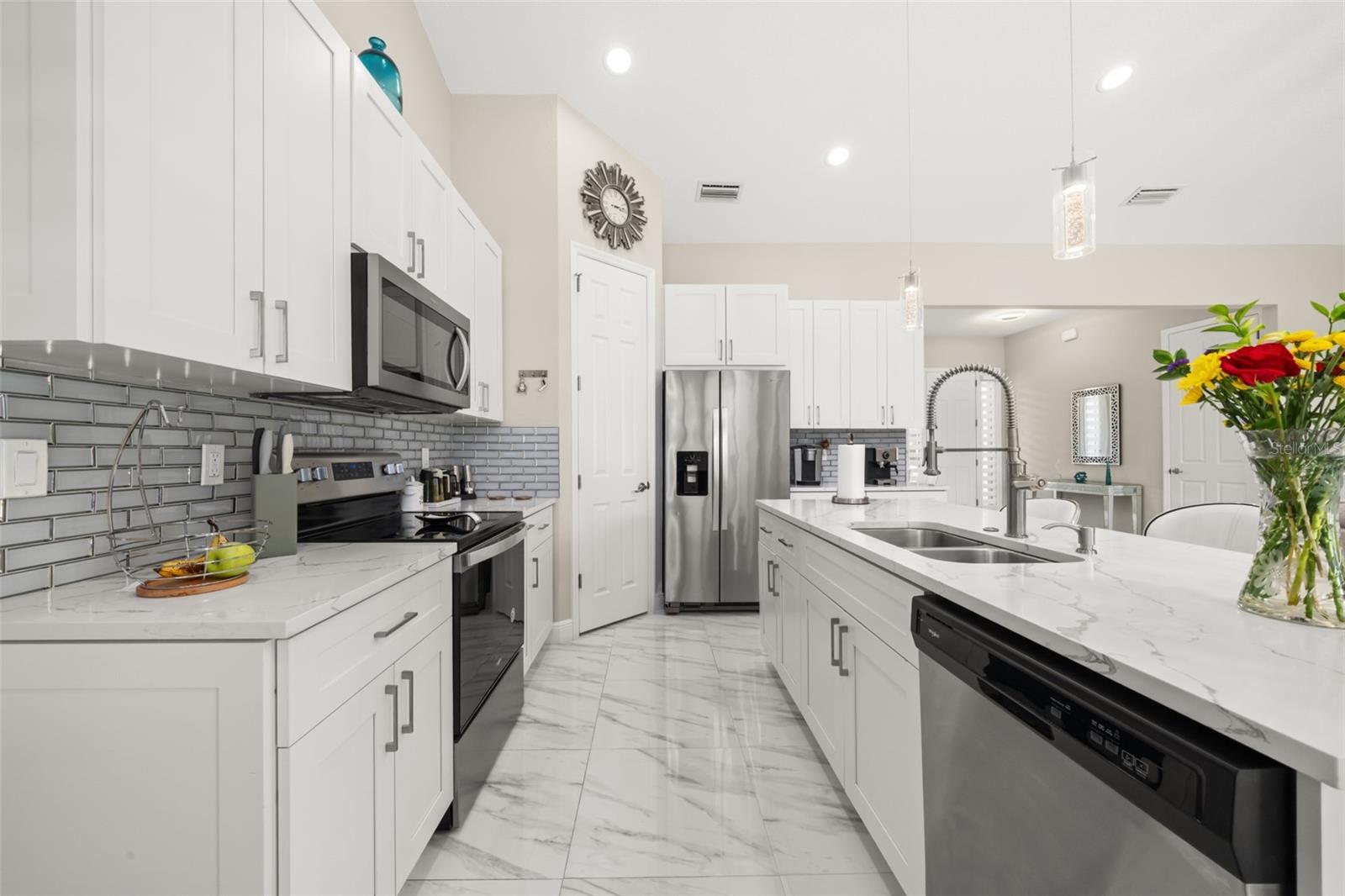 2009 FLOWER TER, SEBRING, FL, 33875