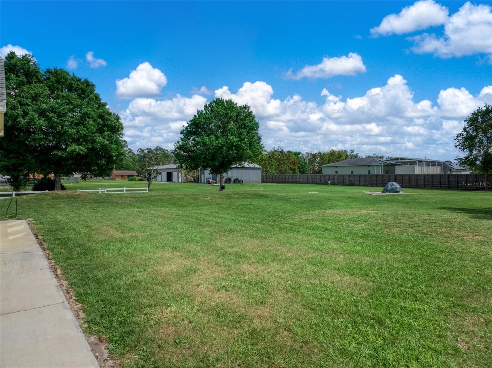 2009 FLOWER TER, SEBRING, FL, 33875