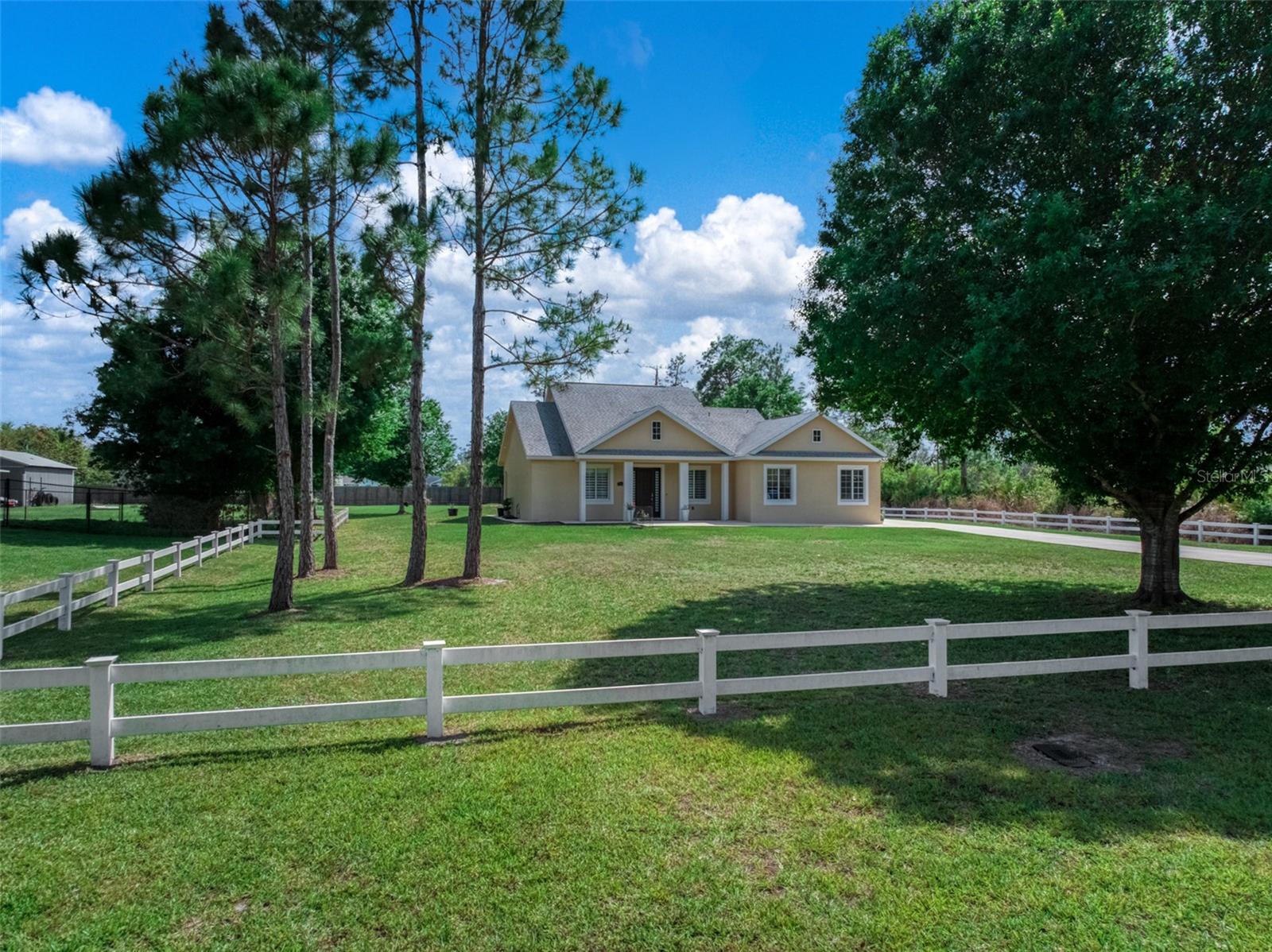 2009 FLOWER TER, SEBRING, FL, 33875