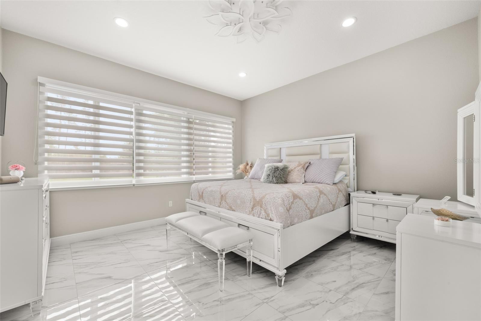 2009 FLOWER TER, SEBRING, FL, 33875