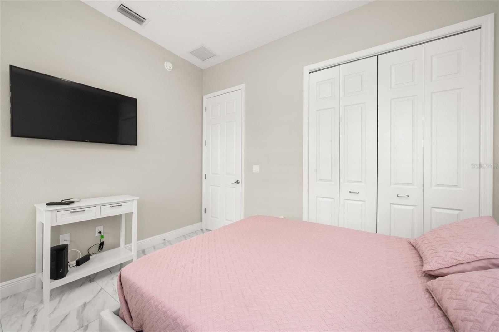 2009 FLOWER TER, SEBRING, FL, 33875