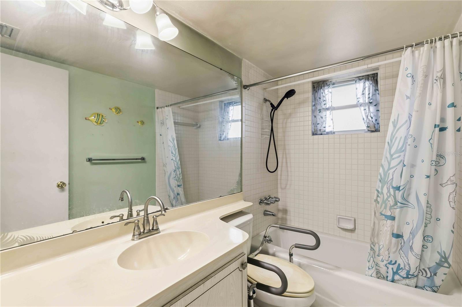 3680 IRONWOOD CIR #202L, BRADENTON, FL, 34209