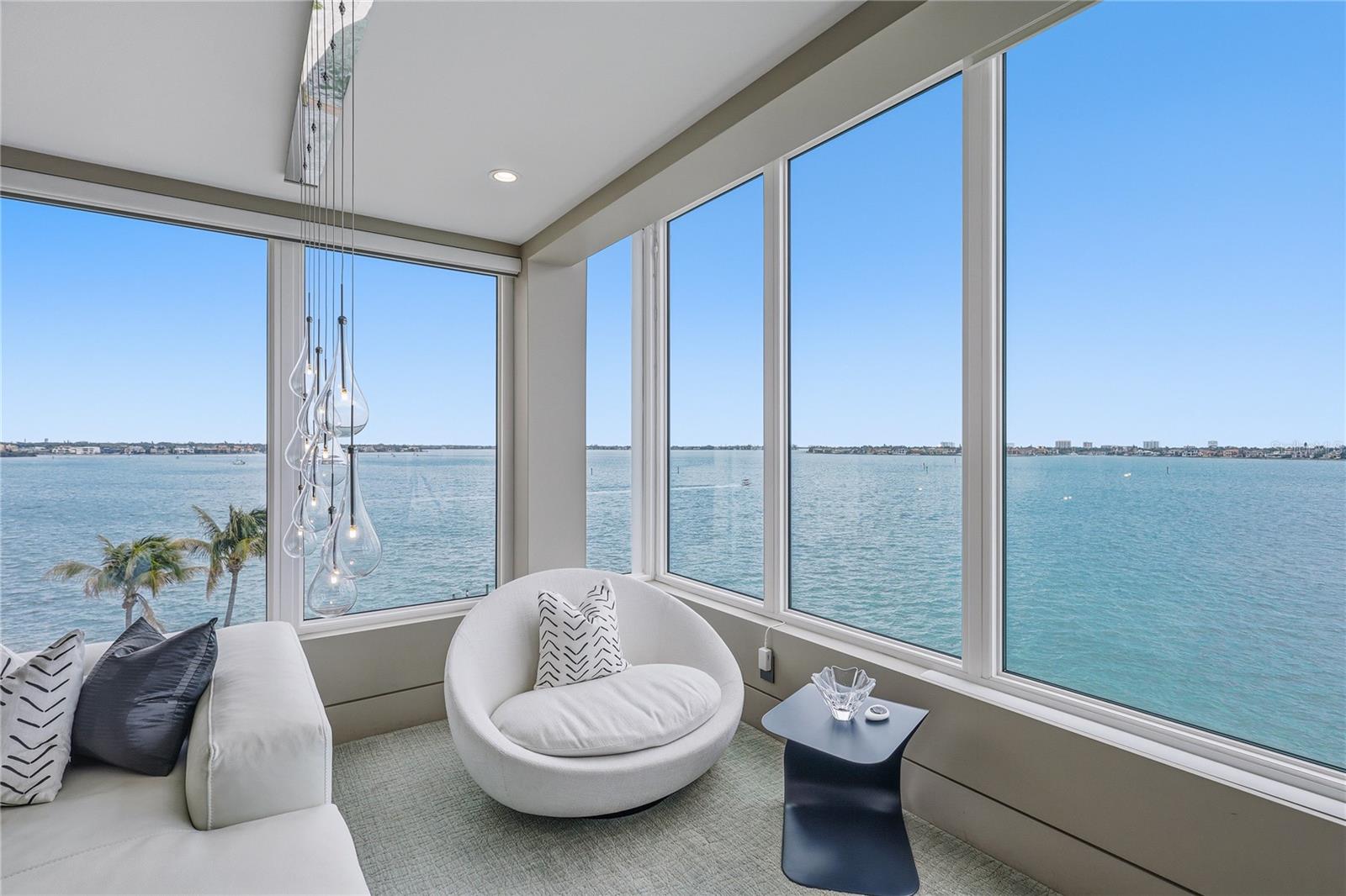 350 GOLDEN GATE PT #51, SARASOTA, FL, 34236