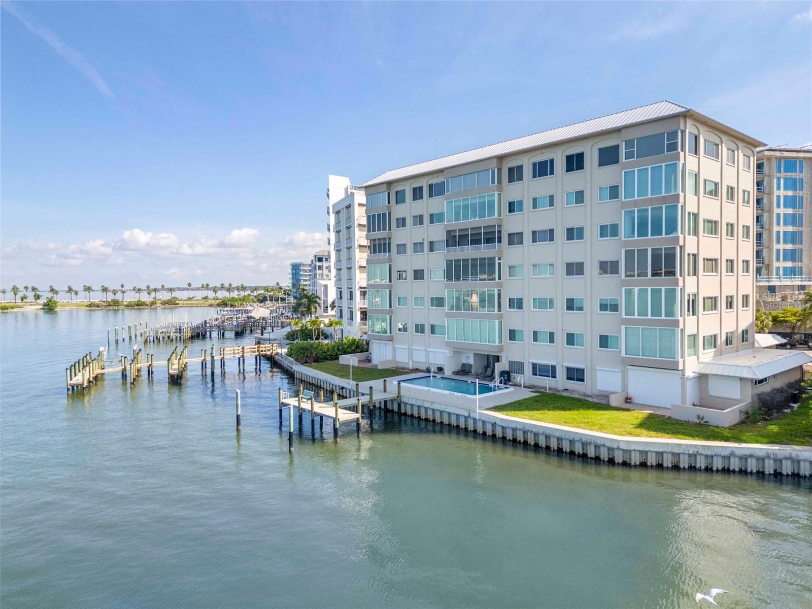 350 GOLDEN GATE PT #51, SARASOTA, FL, 34236