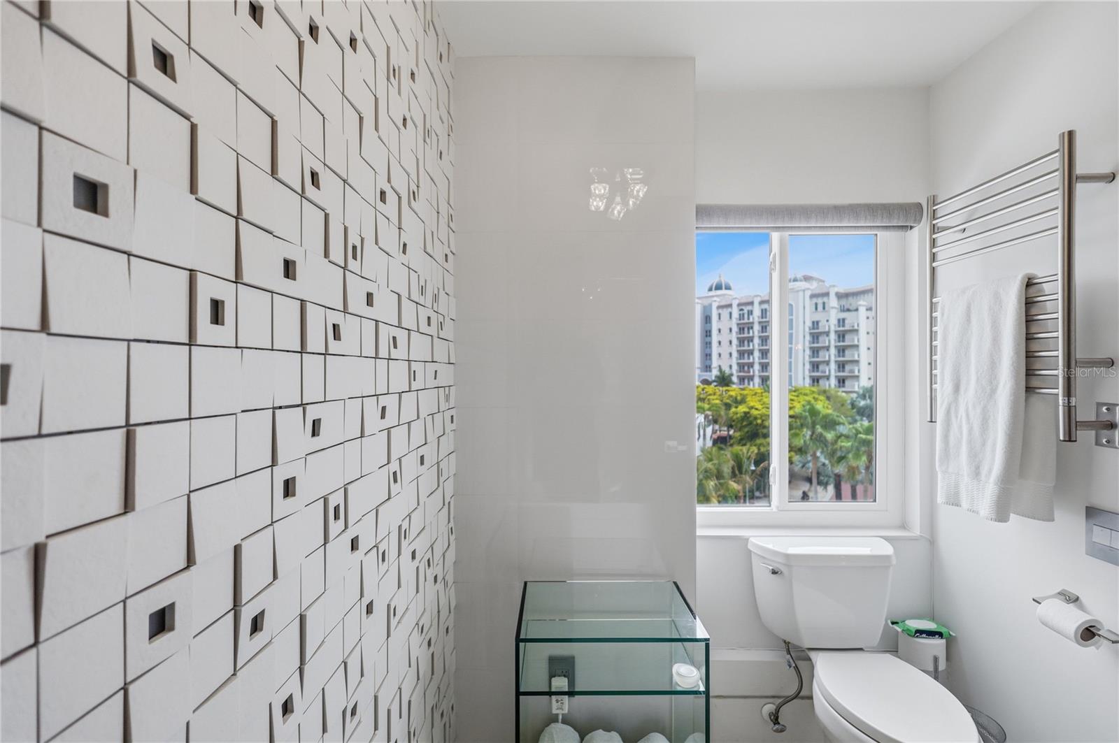 350 GOLDEN GATE PT #51, SARASOTA, FL, 34236