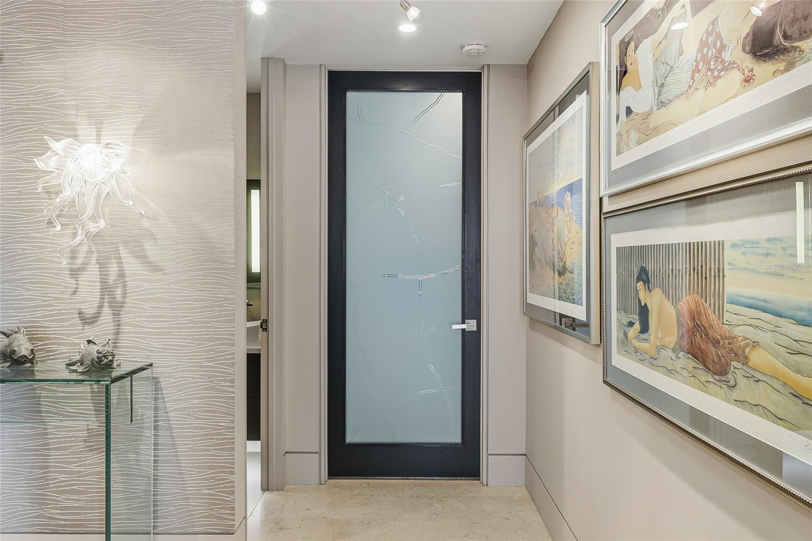 350 GOLDEN GATE PT #51, SARASOTA, FL, 34236