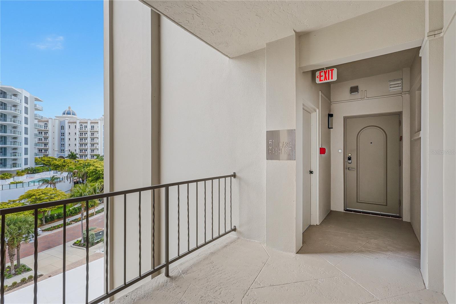 350 GOLDEN GATE PT #51, SARASOTA, FL, 34236