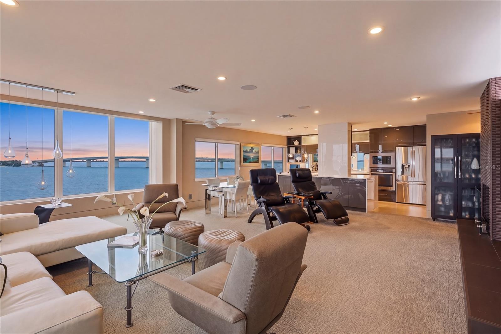 350 GOLDEN GATE PT #51, SARASOTA, FL, 34236