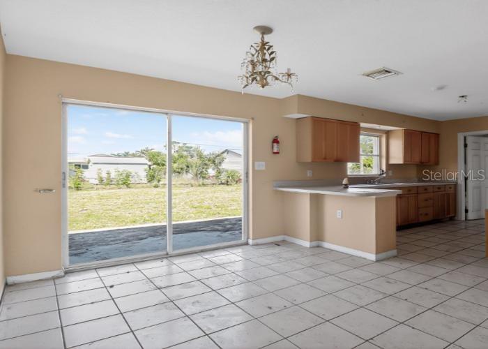 462 RIDGEWOOD ST NW, PORT CHARLOTTE, FL, 33952