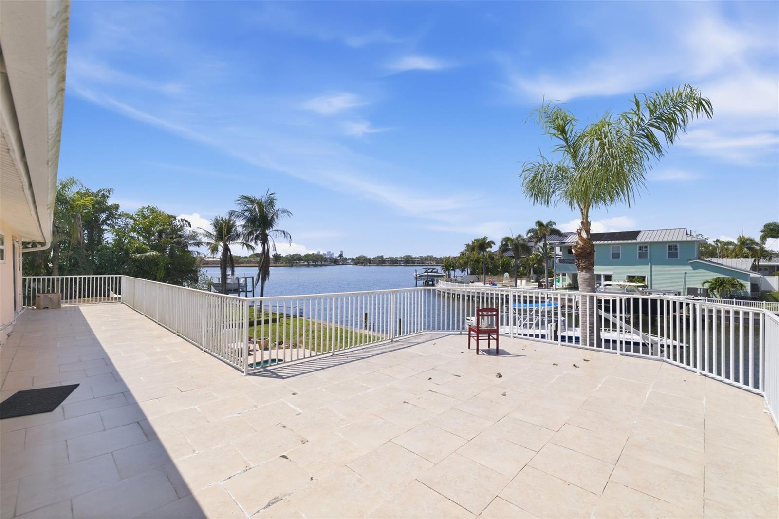 3876 SHORE ACRES BLVD NE, ST PETERSBURG, FL, 33703