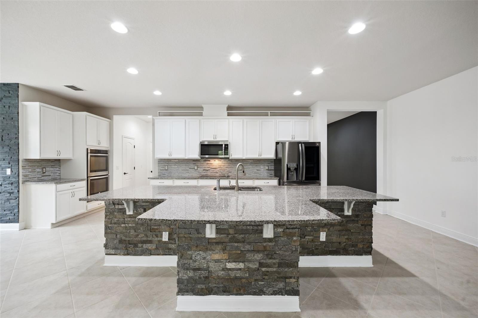 12397 STONE BARK TRL, ORLANDO, FL, 32824