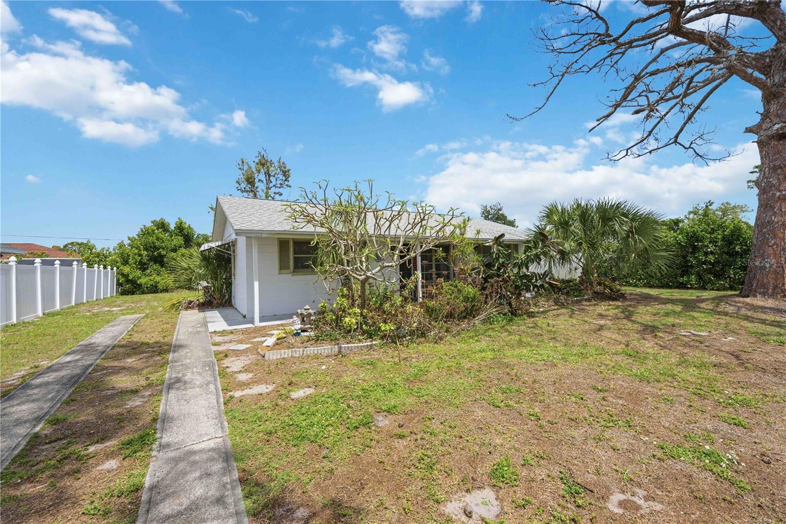 309 BASE AVE E, VENICE, FL, 34285