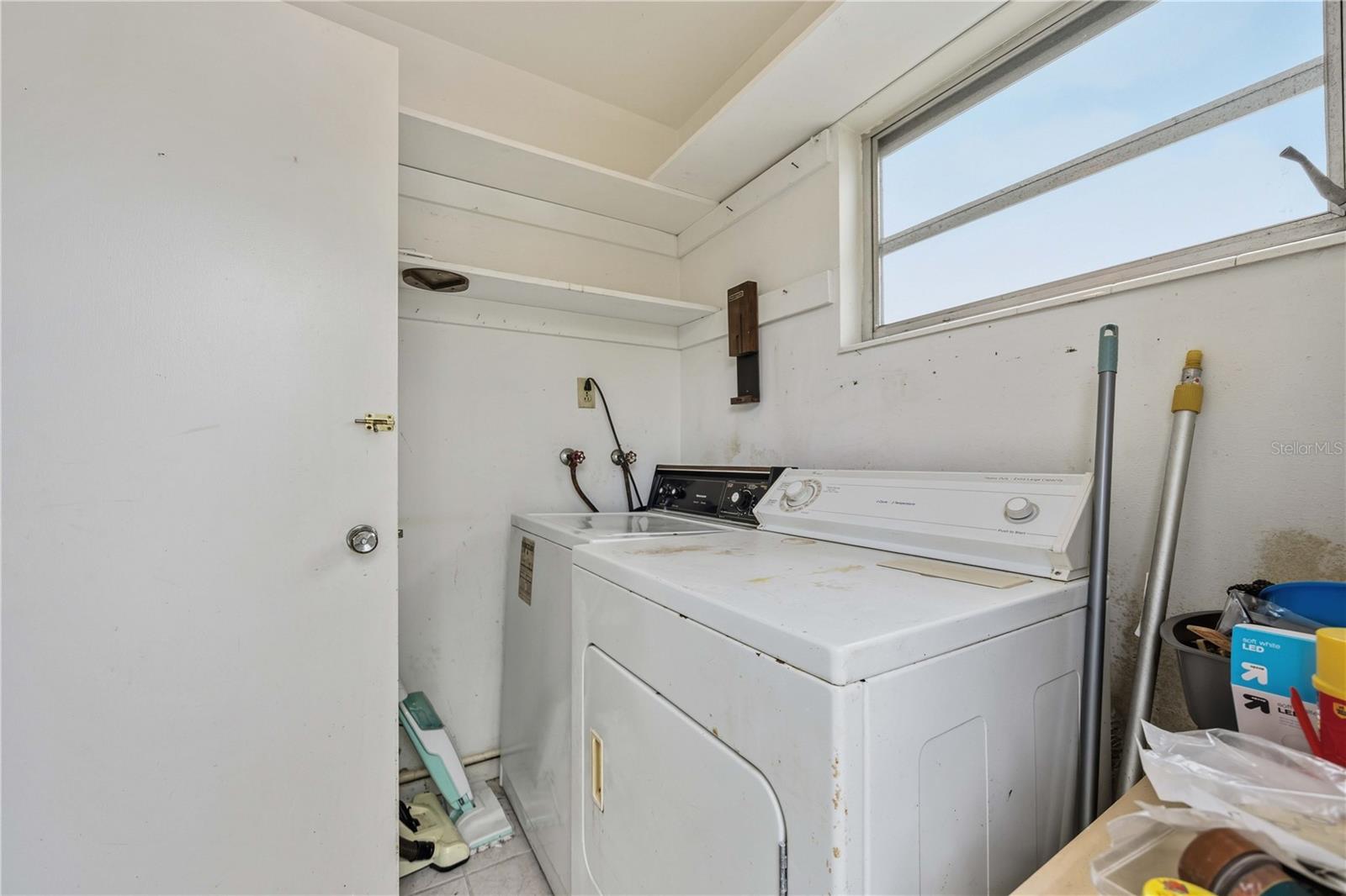 309 BASE AVE E, VENICE, FL, 34285