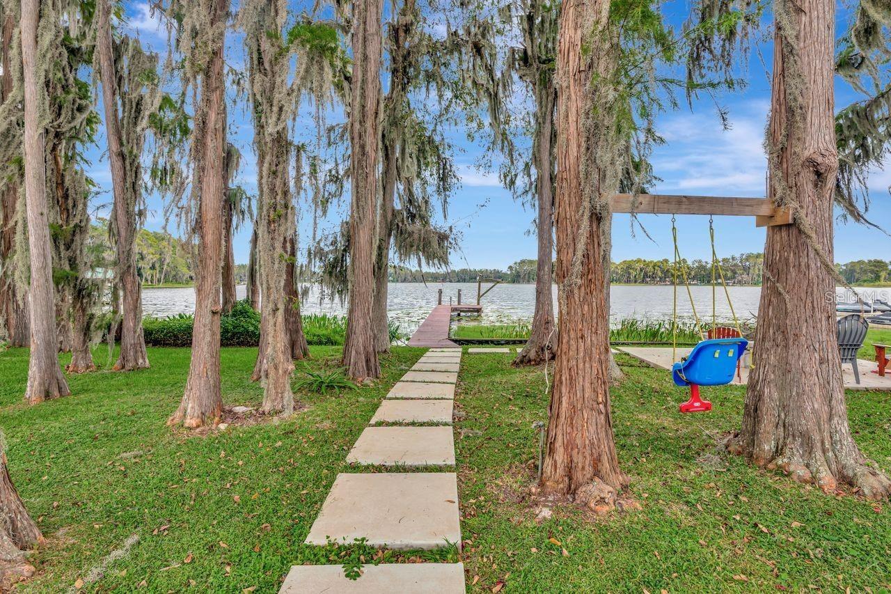 19207 CROOKED LN, LUTZ, FL, 33548
