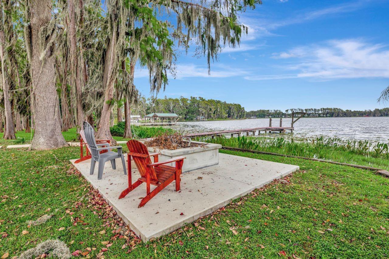 19207 CROOKED LN, LUTZ, FL, 33548
