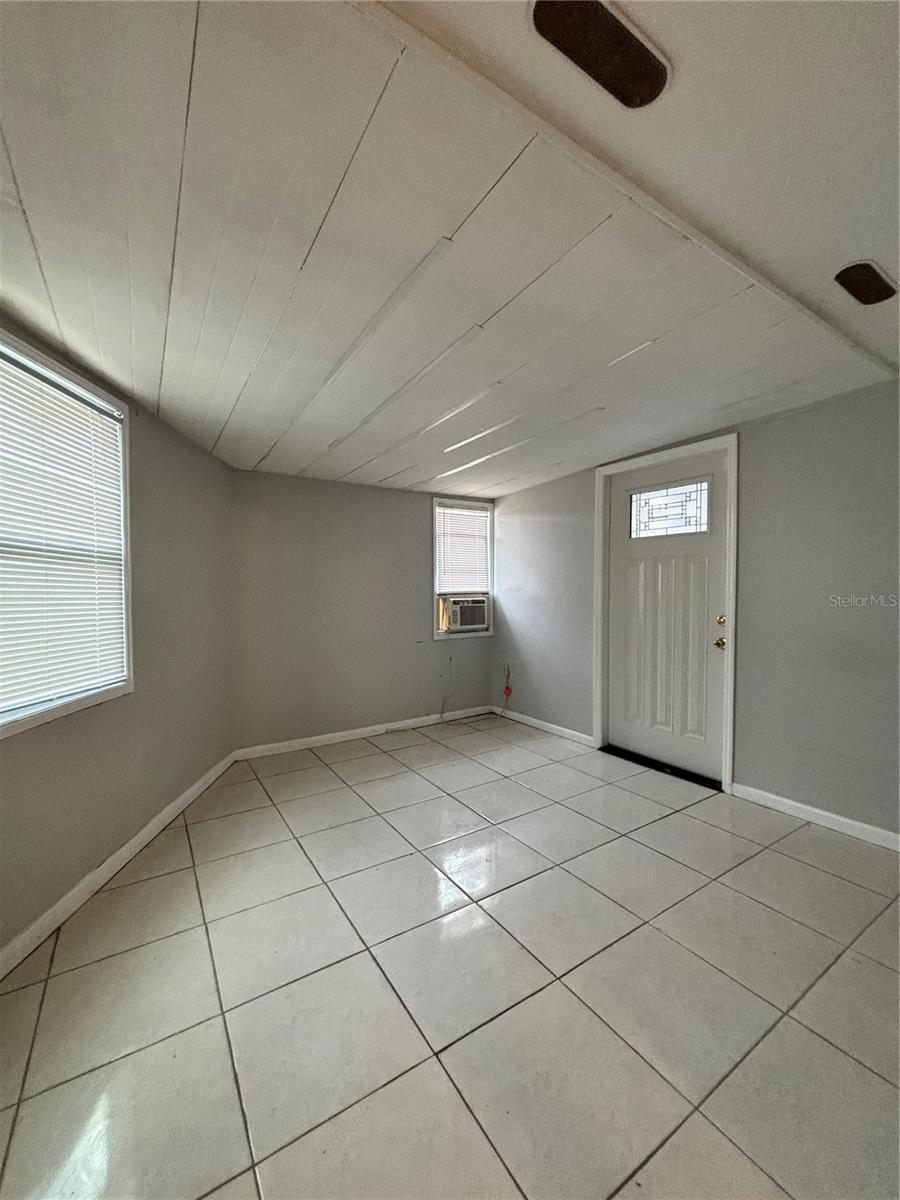 2502 VINE ST, ORLANDO, FL, 32806