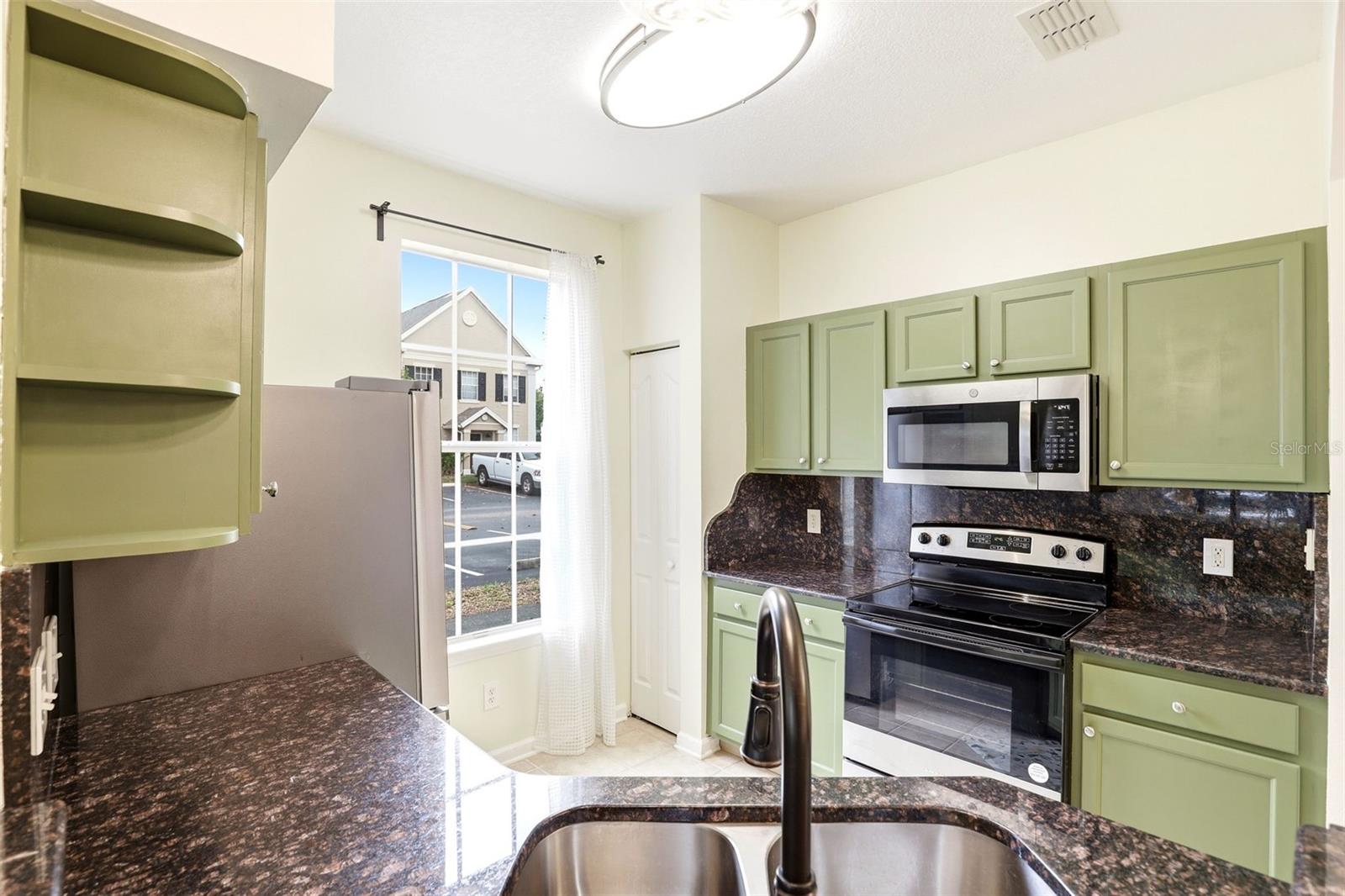 6010 NEWPORT LN #103, ORLANDO, FL, 32821