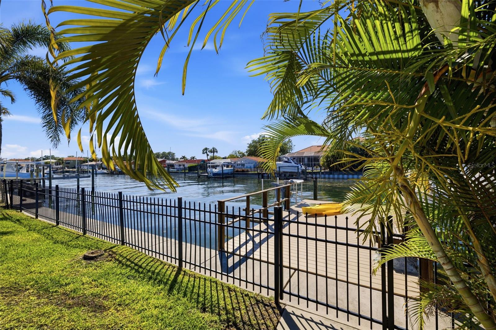 1997 HAWAII AVE NE, ST PETERSBURG, FL, 33703