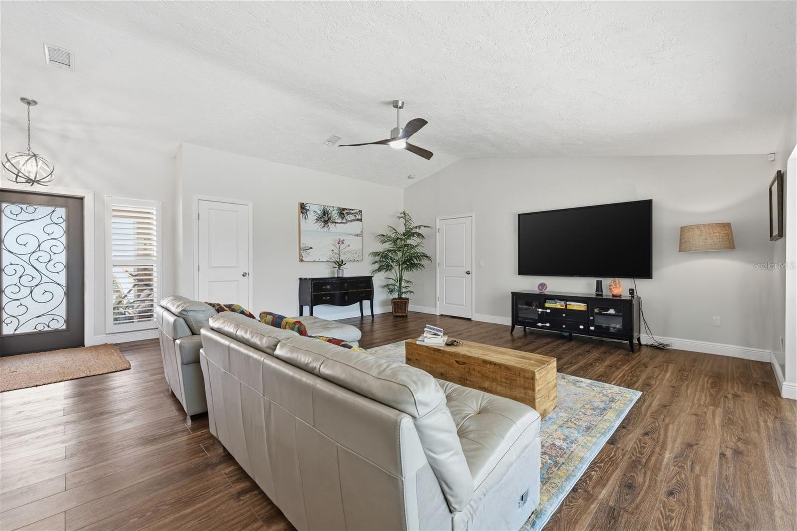 1997 HAWAII AVE NE, ST PETERSBURG, FL, 33703