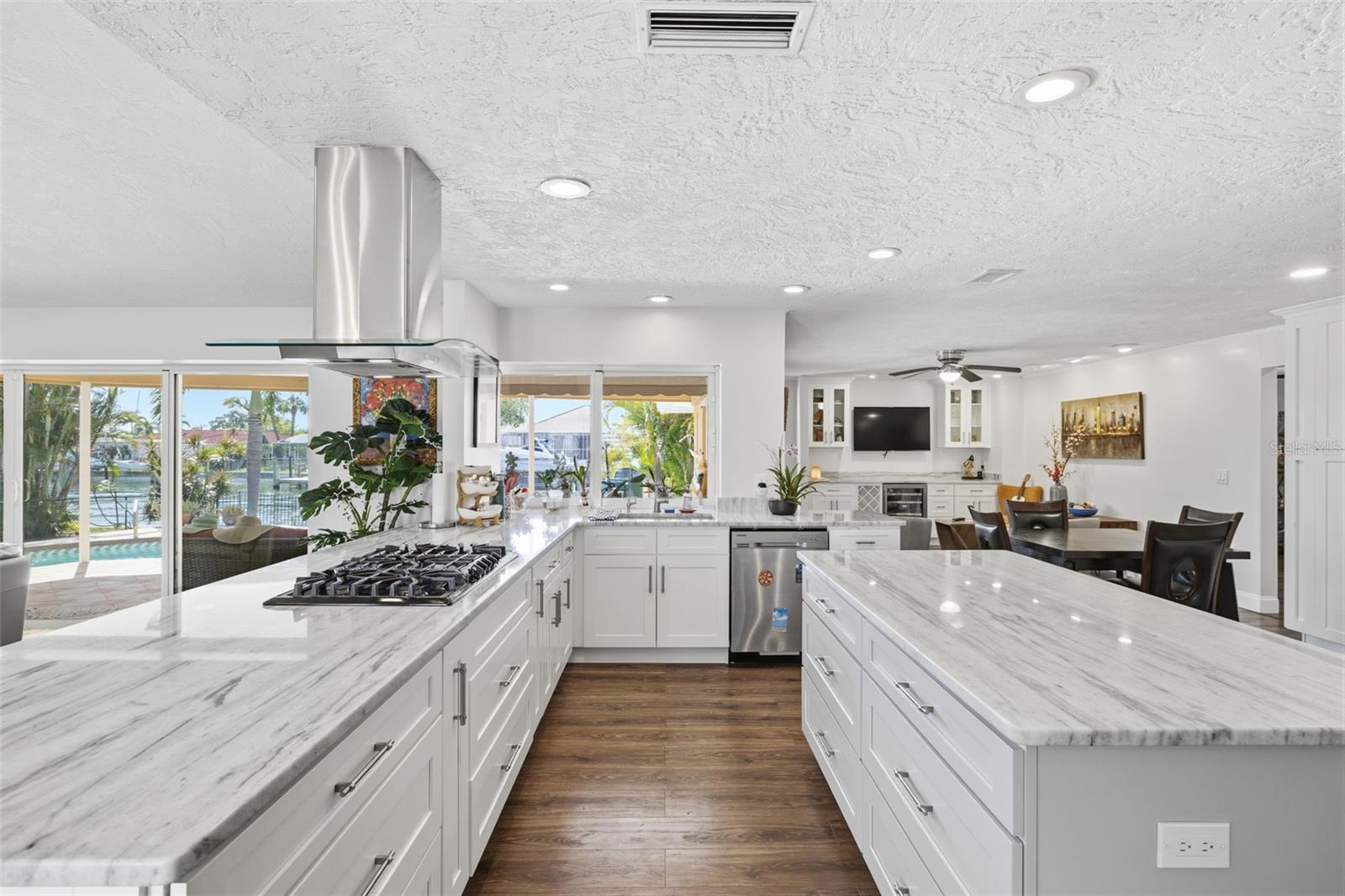 1997 HAWAII AVE NE, ST PETERSBURG, FL, 33703