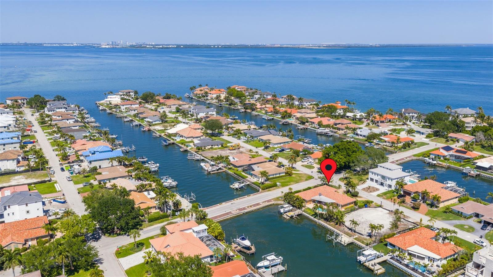 1997 HAWAII AVE NE, ST PETERSBURG, FL, 33703