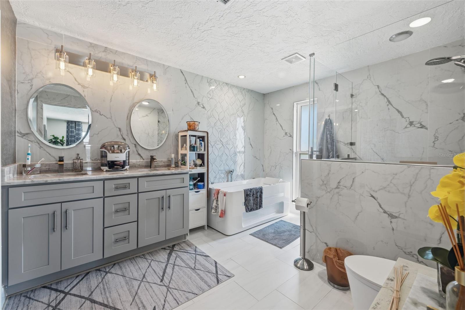 1997 HAWAII AVE NE, ST PETERSBURG, FL, 33703