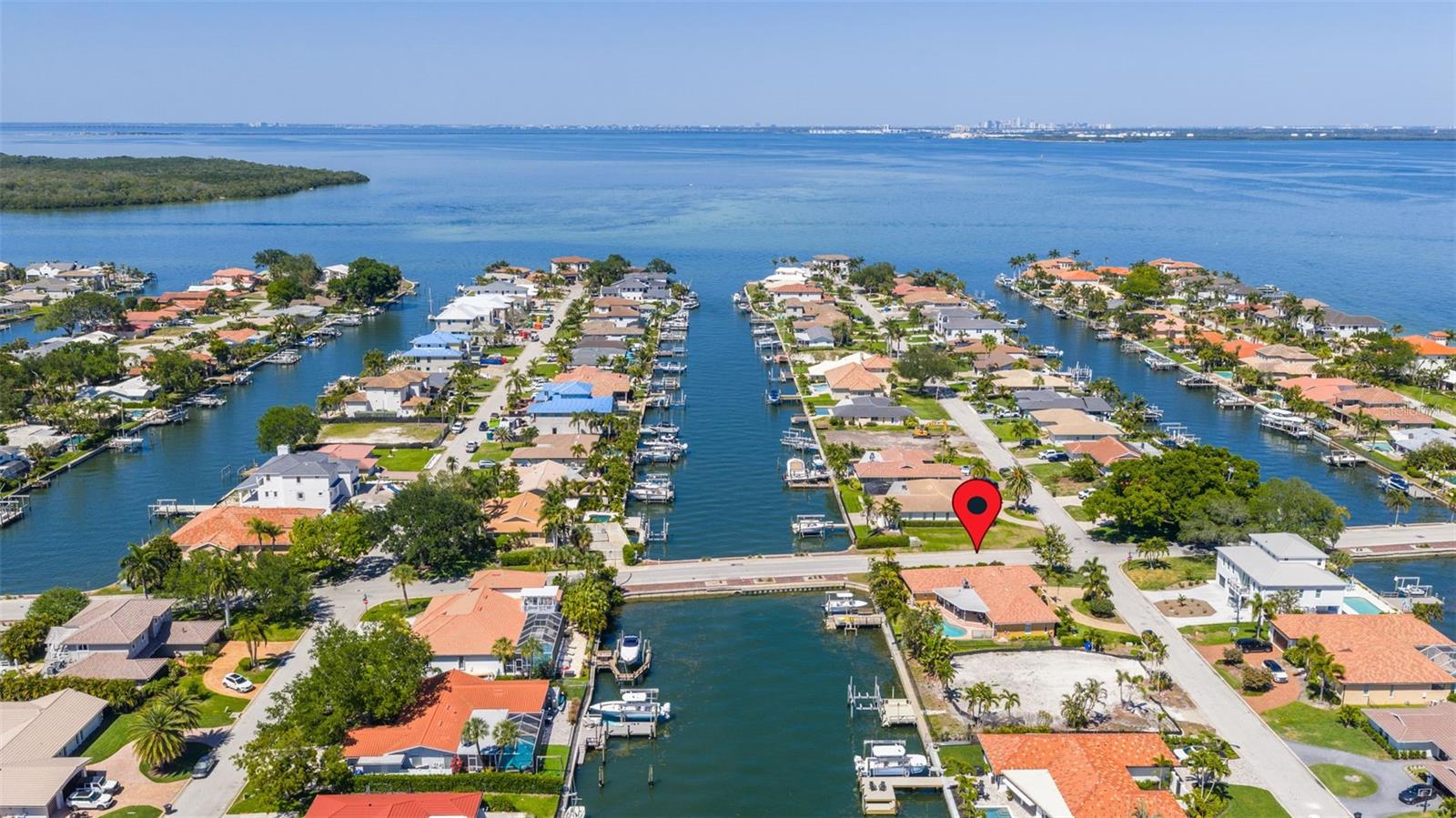 1997 HAWAII AVE NE, ST PETERSBURG, FL, 33703