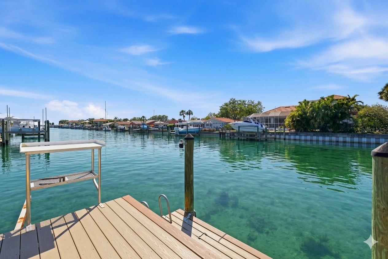 1997 HAWAII AVE NE, ST PETERSBURG, FL, 33703