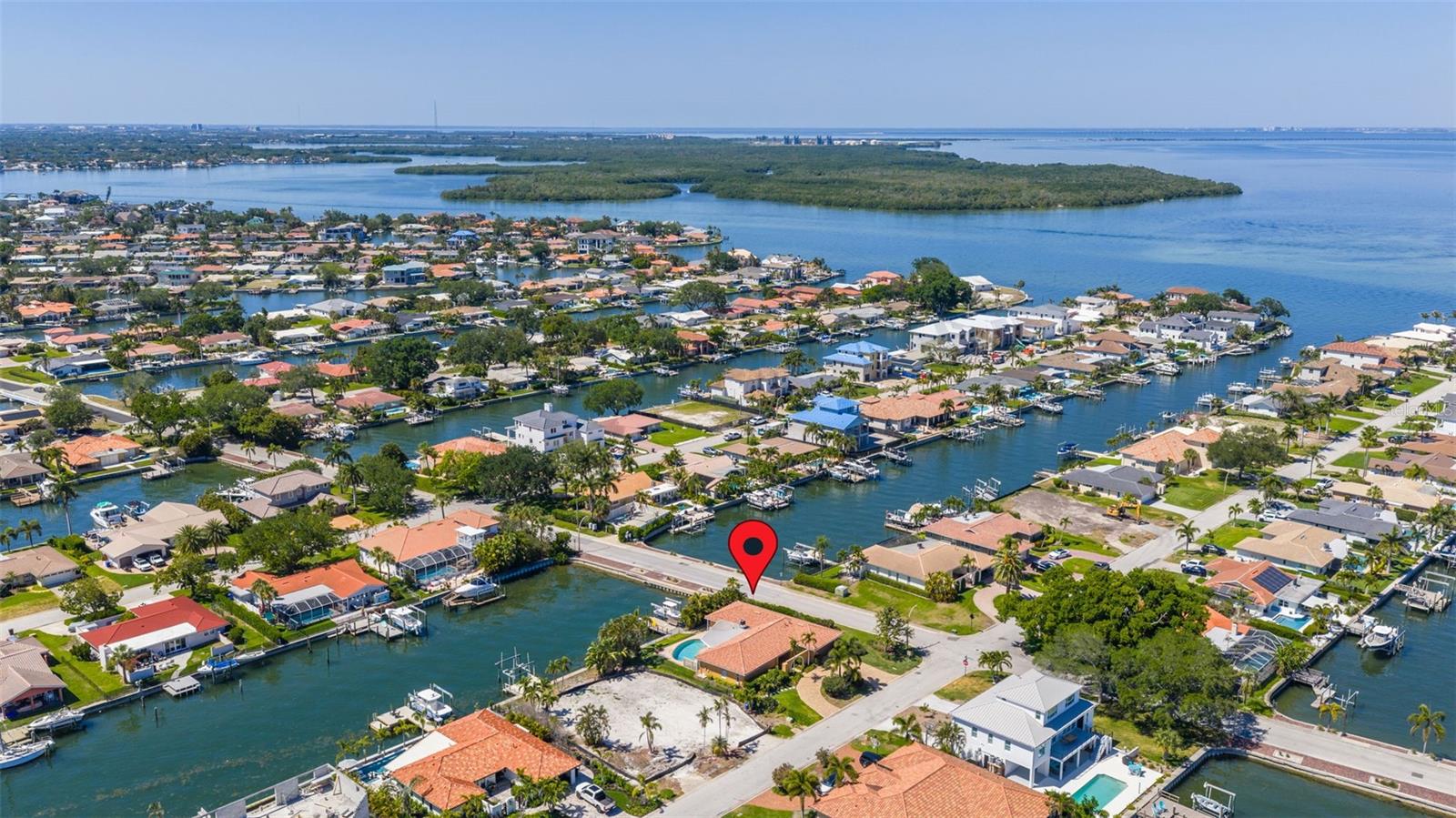 1997 HAWAII AVE NE, ST PETERSBURG, FL, 33703