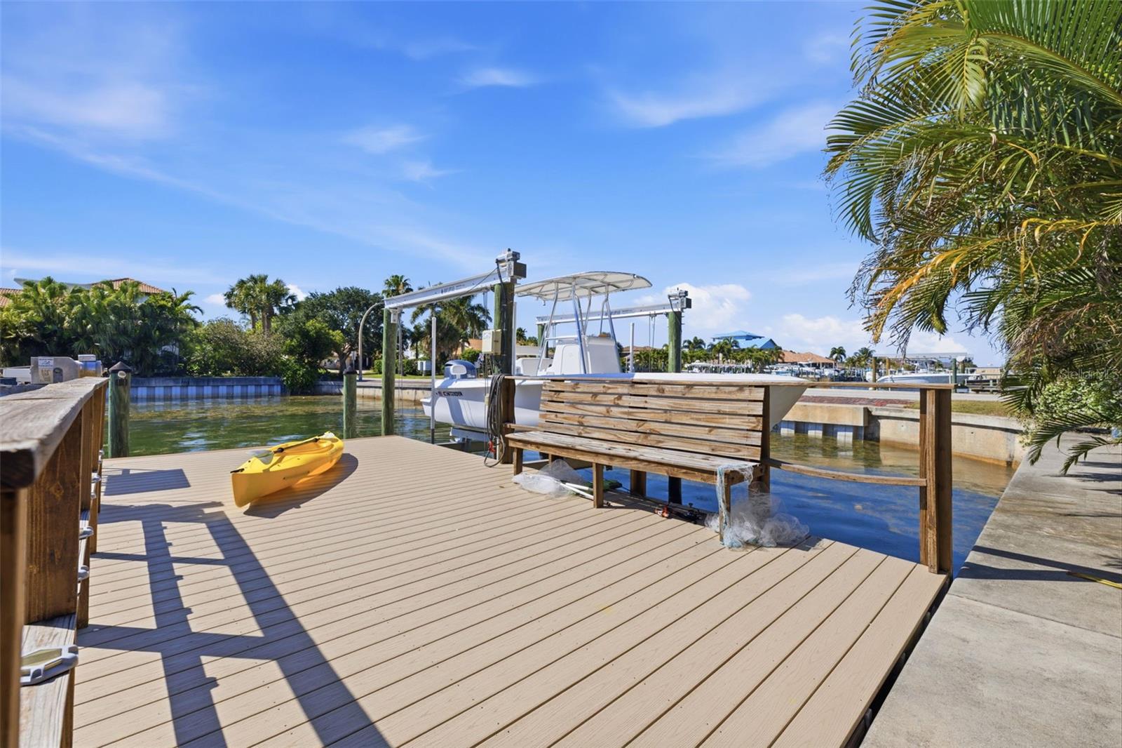 1997 HAWAII AVE NE, ST PETERSBURG, FL, 33703