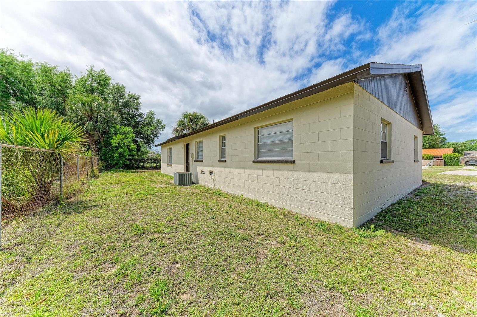 3012 CLAY CIR, SARASOTA, FL, 34234
