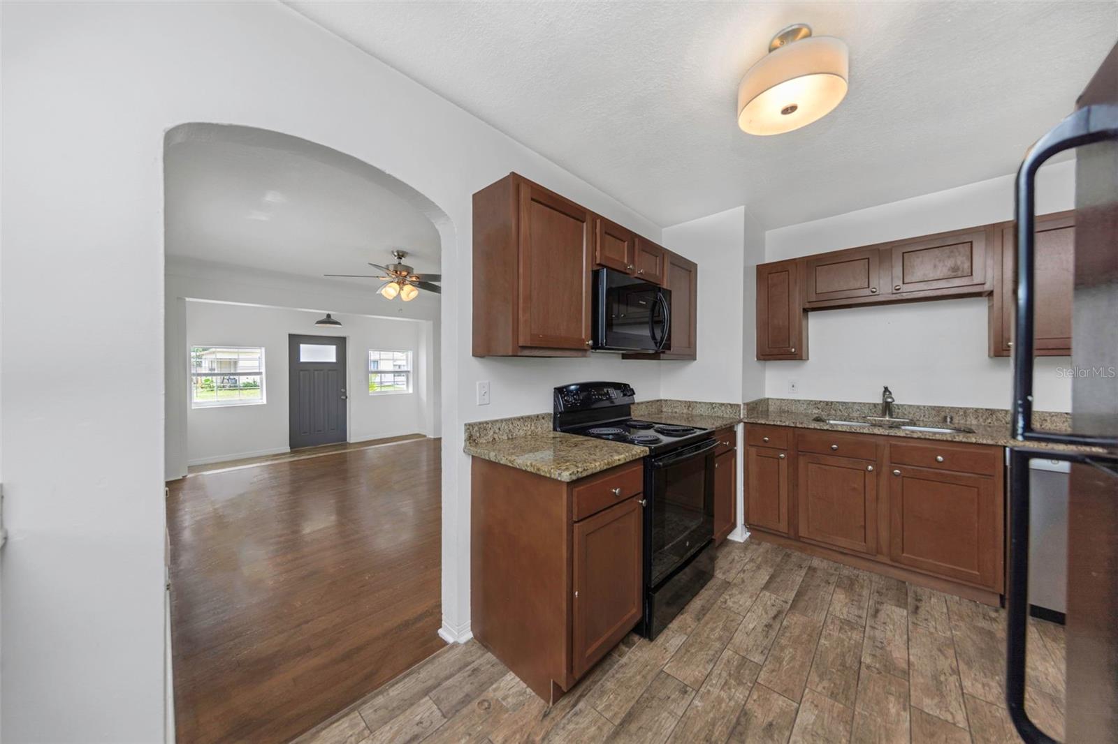 2545 32ND AVE N, ST PETERSBURG, FL, 33713