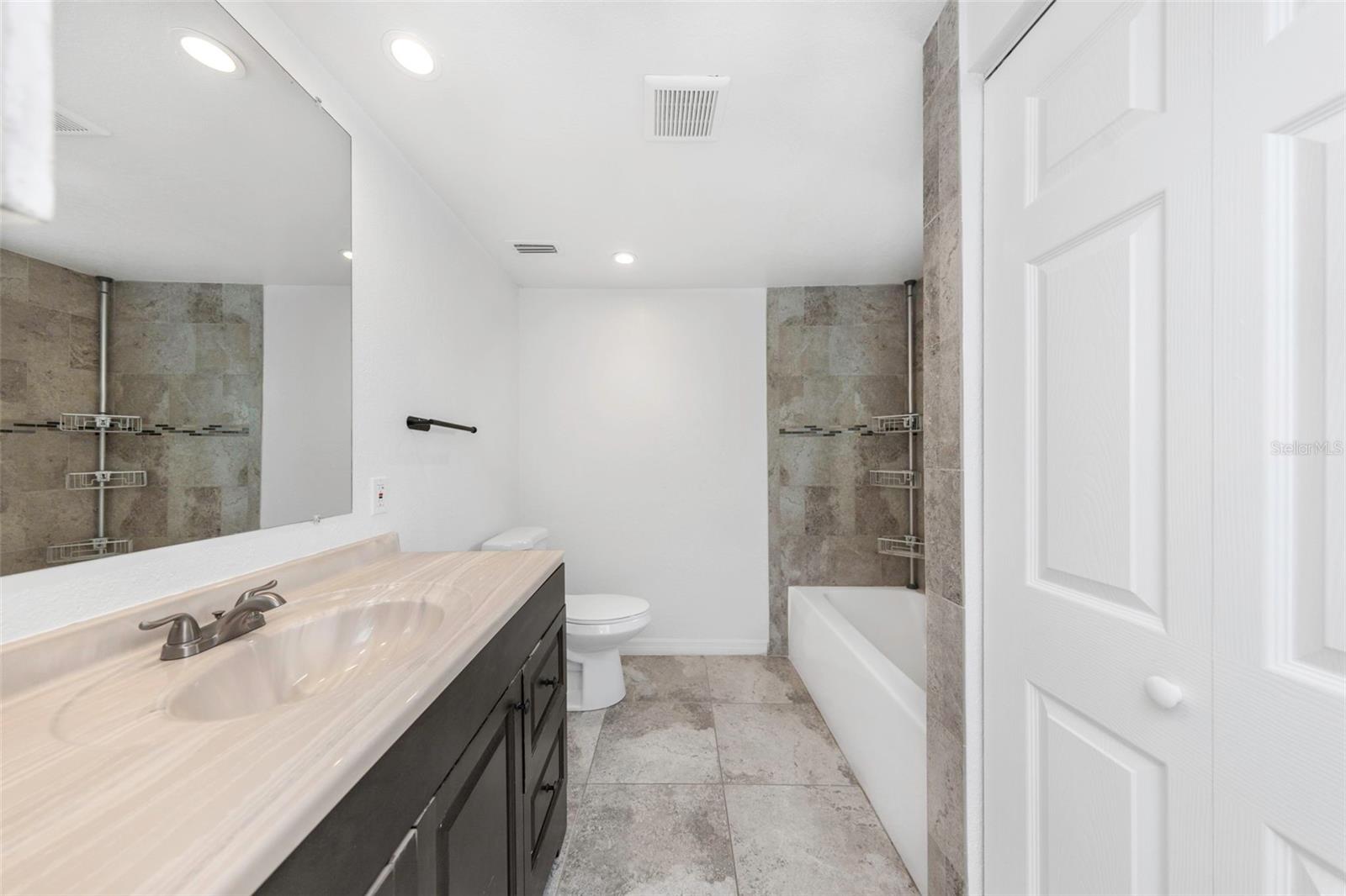 2545 32ND AVE N, ST PETERSBURG, FL, 33713