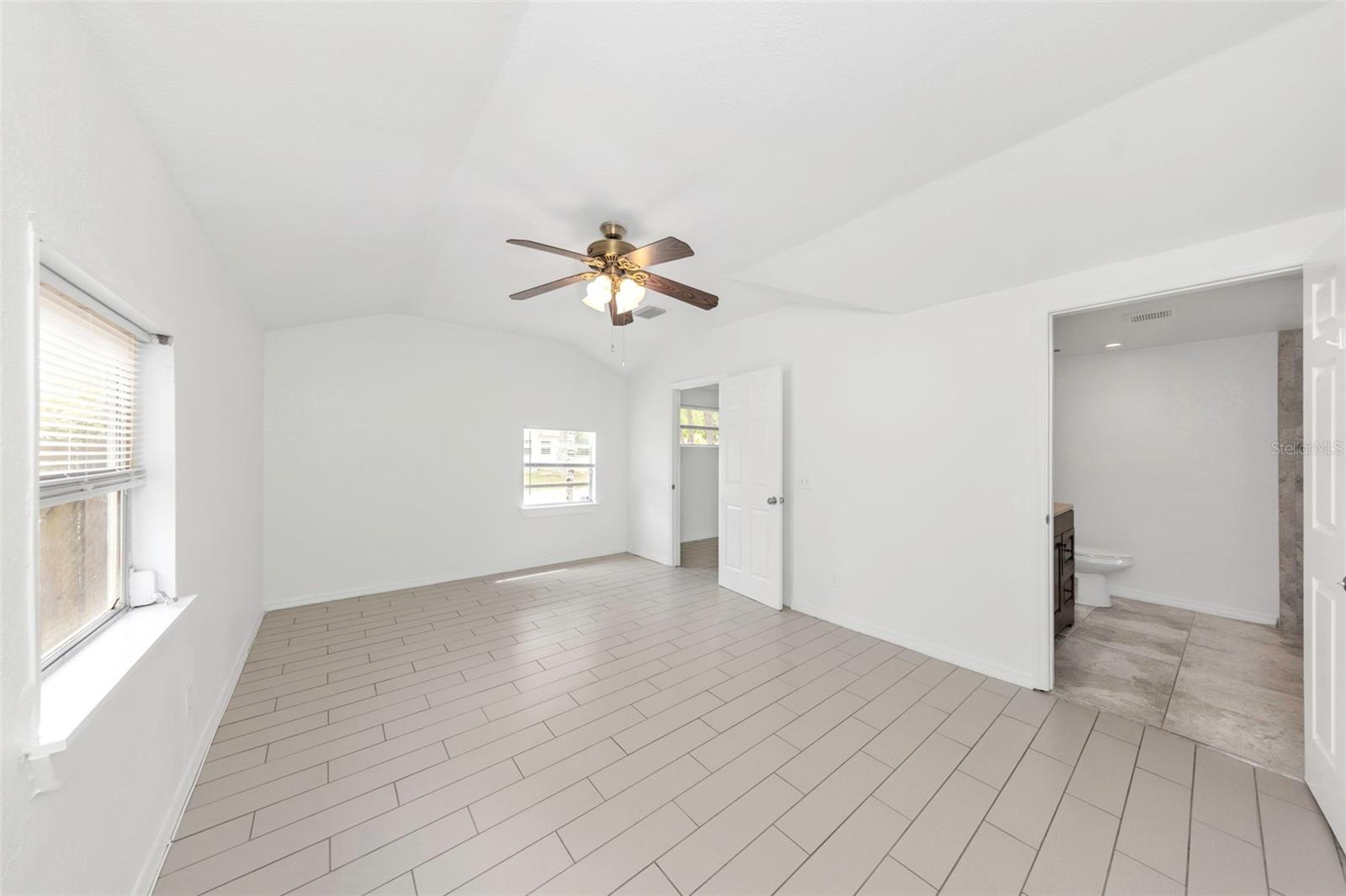 2545 32ND AVE N, ST PETERSBURG, FL, 33713