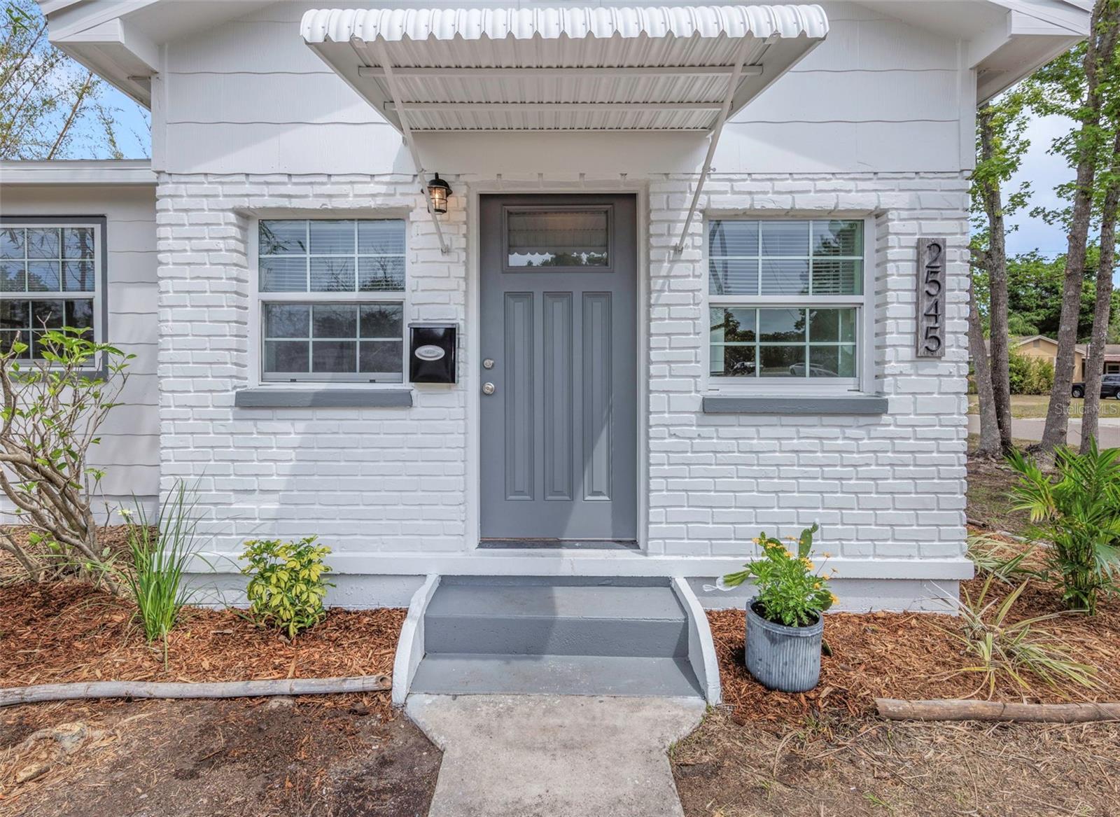 2545 32ND AVE N, ST PETERSBURG, FL, 33713
