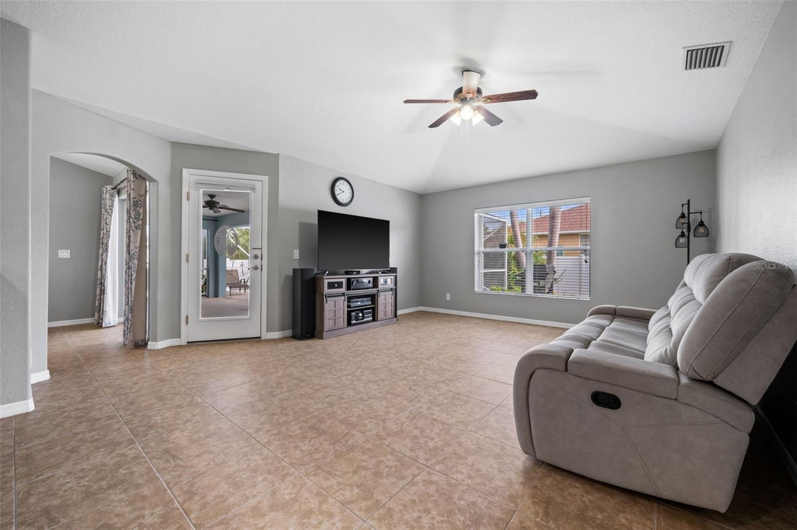 4268 LEESBURG AVE, NORTH PORT, FL, 34288