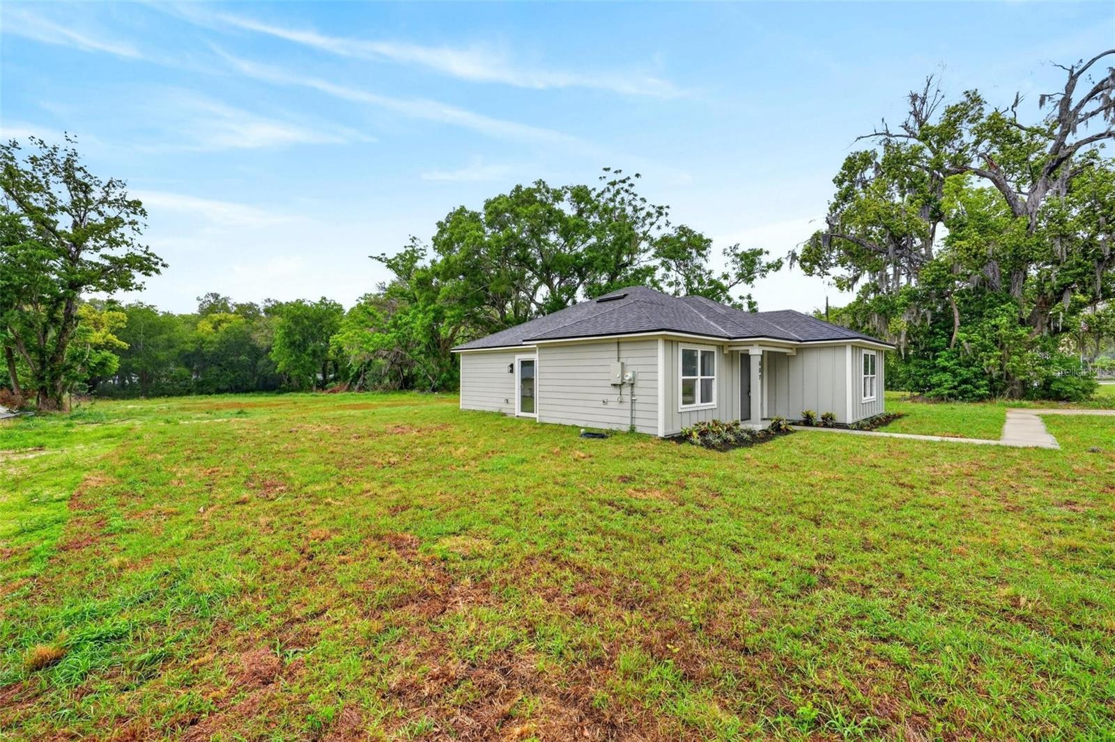 607 THOMAS AVE, LEESBURG, FL, 34748