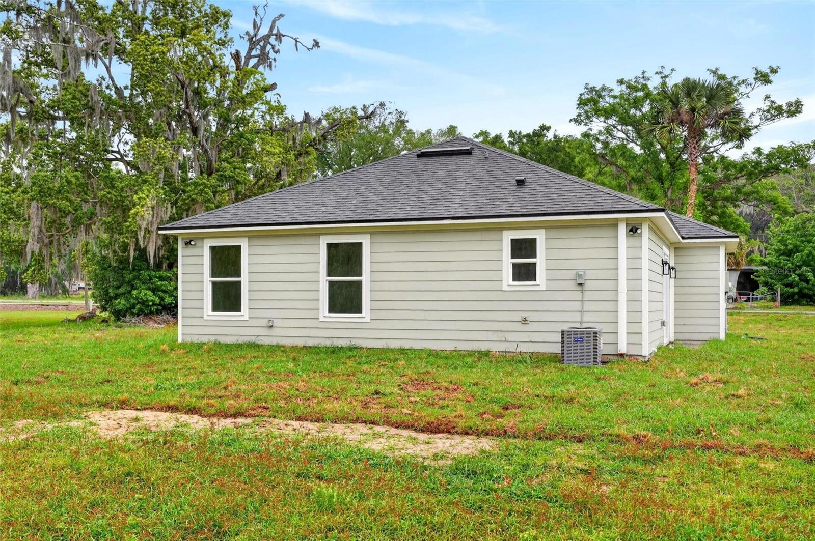 607 THOMAS AVE, LEESBURG, FL, 34748